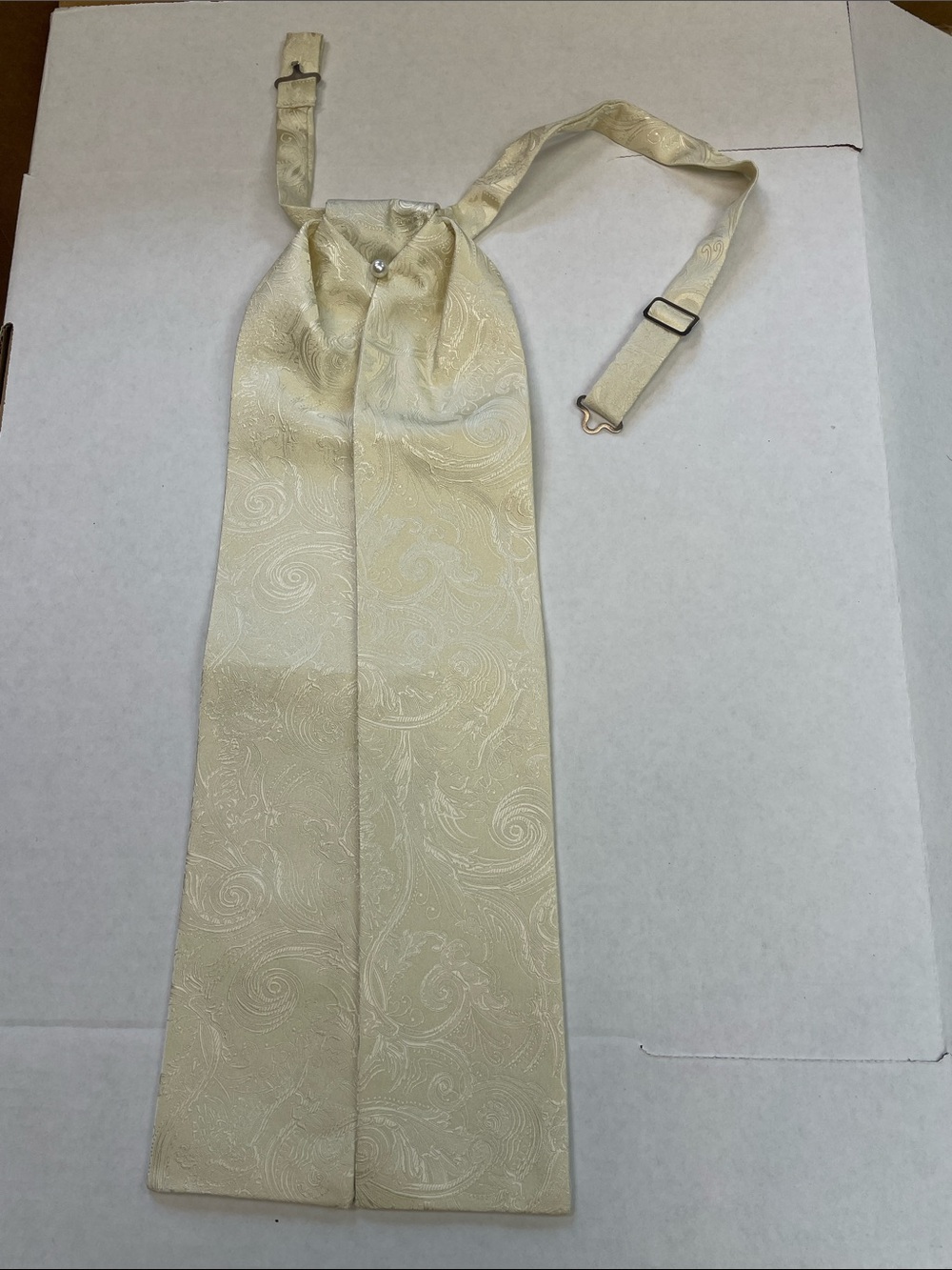 Ivory Paisley Ascot Tie with Adjustable Strap